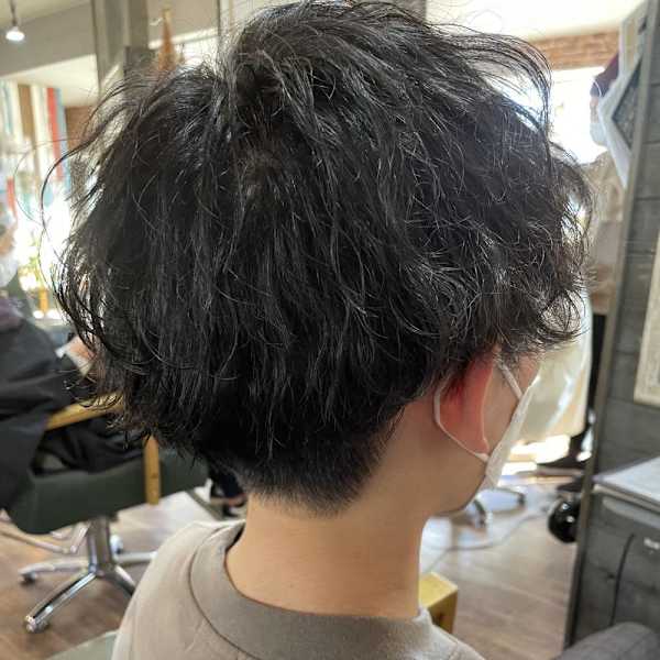 ナチュラルマッシュ波巻きパーマ