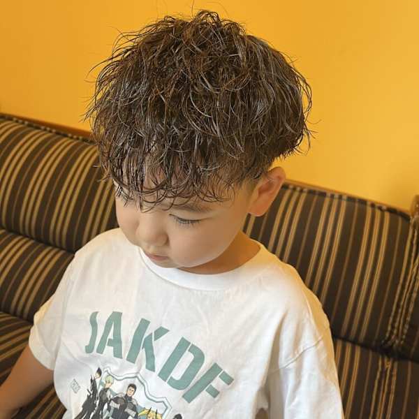 キッズ波巻きパーマ