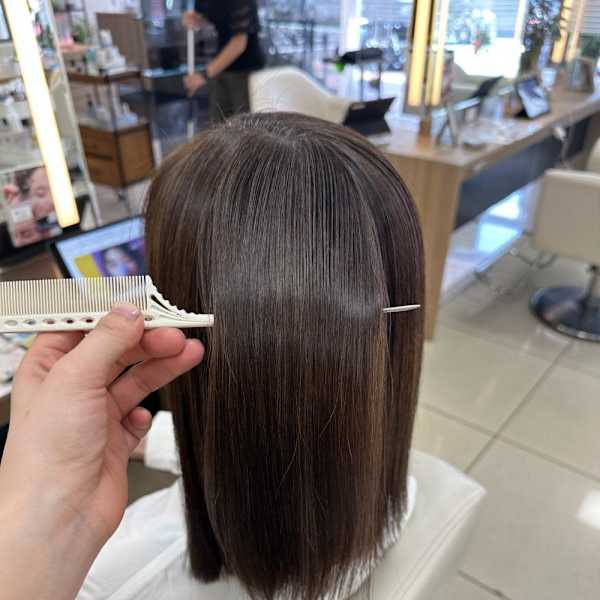 [aika]酸性ストレートで美髪スタイルへ