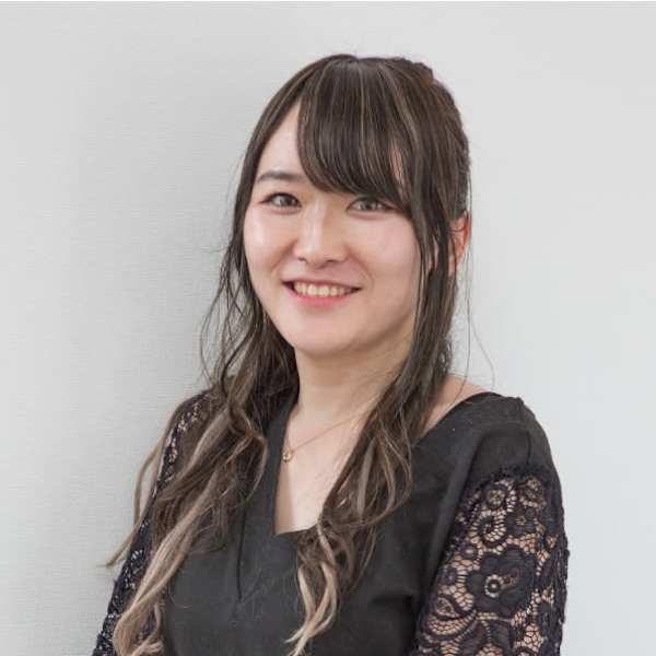 Hair Salon for D【ヘアサロン フォーディー】のスタッフ紹介。荒川 友紀乃