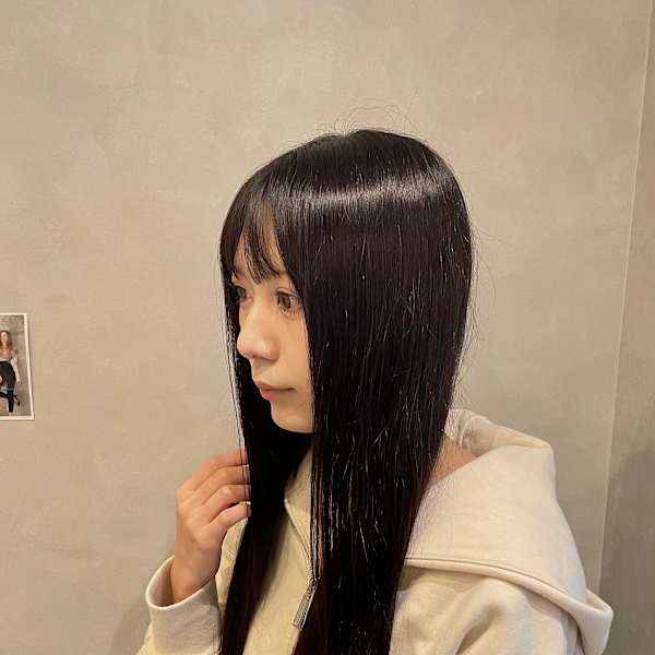 ネイルサロンCleo中目黒店【ネイルサロンクレオナカメグロテン】のスタッフ紹介。アカリ