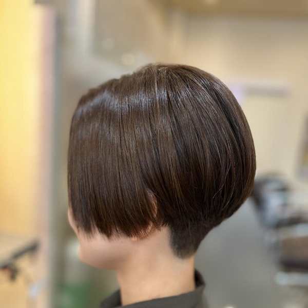 刈り上げハンサムショート