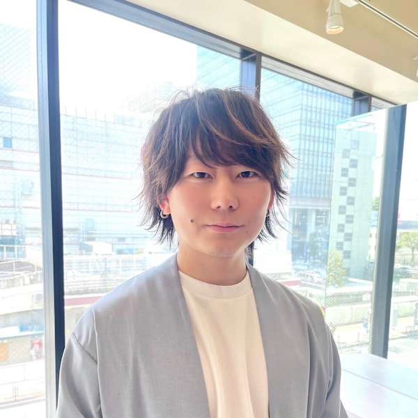 mod's hair 目黒店【モッズヘア メグロテン】のスタッフ紹介。竹内 駿