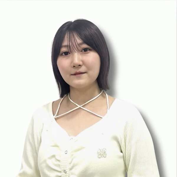 アイブロウサロン i’m 大宮東口店【眉毛専門店】【アイブロウサロンアイム オオミヤヒガシグチテン マユゲセンモンテン】のスタッフ紹介。ナナコ