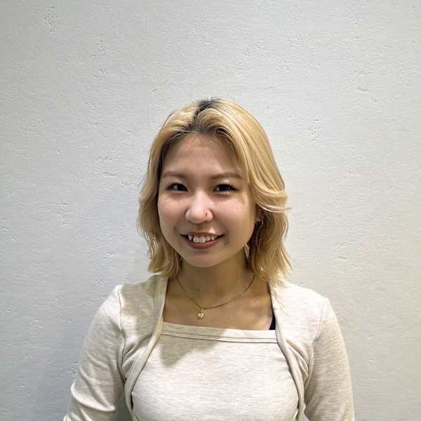 tre. 甲子園口店【トレ コウシエングチテン】のスタッフ紹介。下門 凛