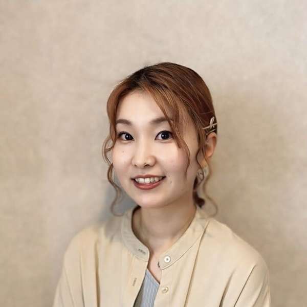 tocca hair&treatment 三宮ANNEX【トッカヘアーアンドトリートメント サンノミヤアネックス】のスタッフ紹介。saori
