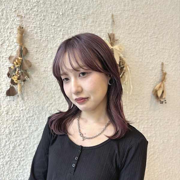 【ヘアケア特化型サロン】newi 梅田【ヘアケアトッカガタサロン ネウィ ウメダ】のスタッフ紹介。miharu