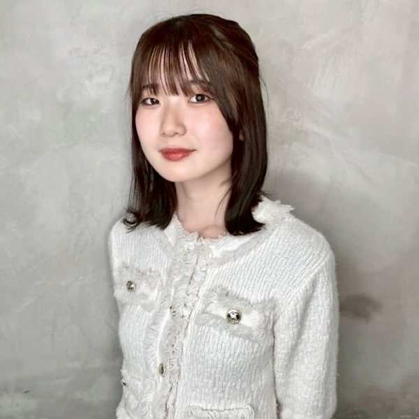 Lond profil 浦和【ロンド プロフィール ウラワ】のスタッフ紹介。mina 