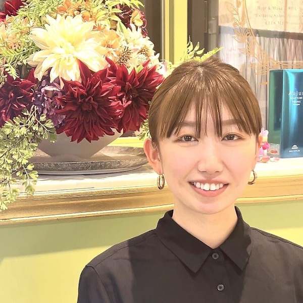 Lu.CREA hair salon【ルクレアヘアサロン】のスタッフ紹介。木下 祐佳