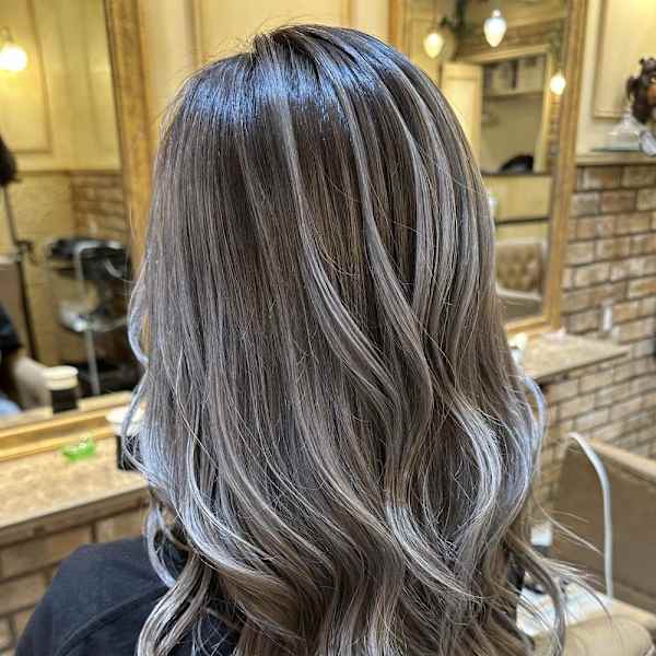 24/グレージュ/グラデーションカラー/バレイヤージュ