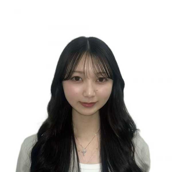 アイブロウサロン i’m 川口店【眉毛専門店】【アイブロウサロン アイム カワグチテン マユゲセンモンテン】のスタッフ紹介。レイ