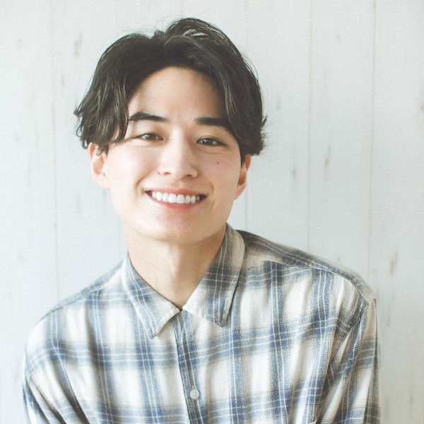 メンズマッシュ センターパート ニュアンスパーマ|hoNua.