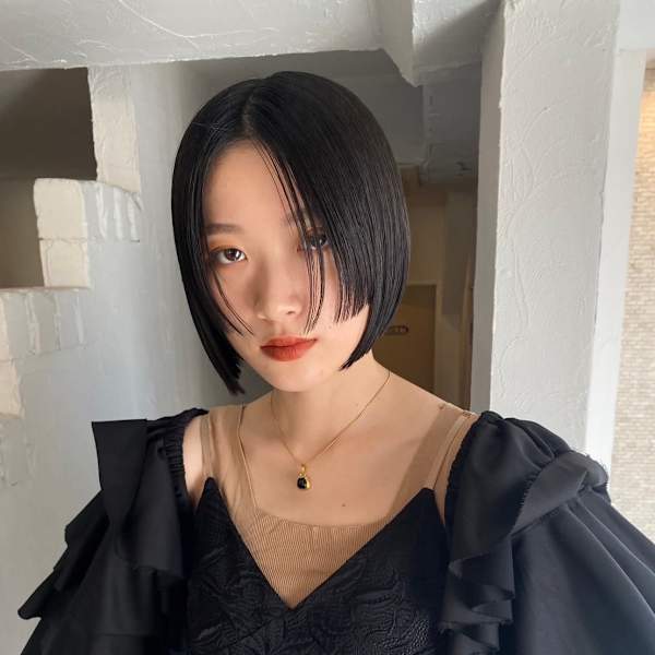 est hair by friends 新宿店