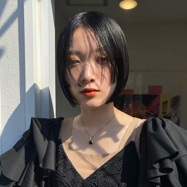 est hair by friends 新宿店