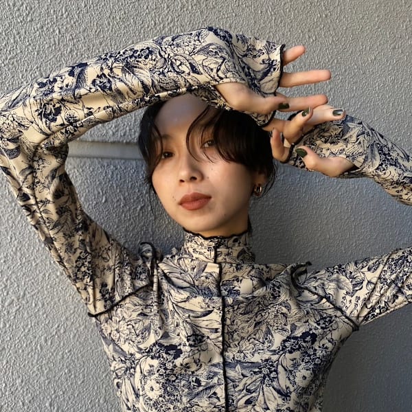 est hair by friends 新宿店