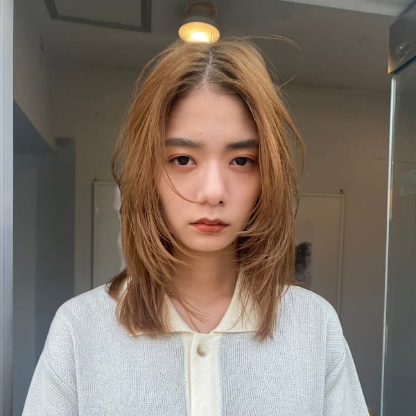 est hair by friends 新宿店