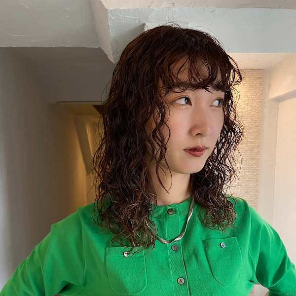 est hair by friends 新宿店