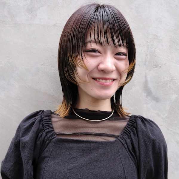ROSSO 西荻窪【ロッソ ニシオギクボ】のスタッフ紹介。村上すず