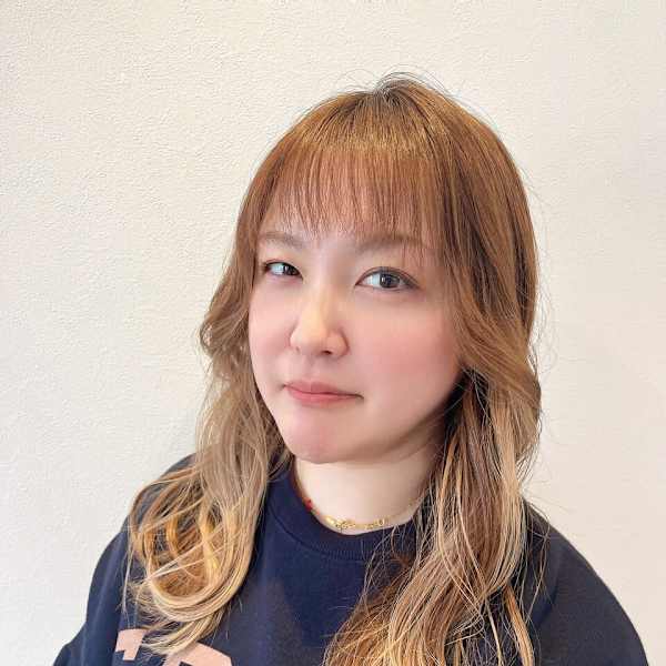 Agu hair Ramu 御坊店【アグ ヘアー ラム ゴボウテン】のスタッフ紹介。アヤ