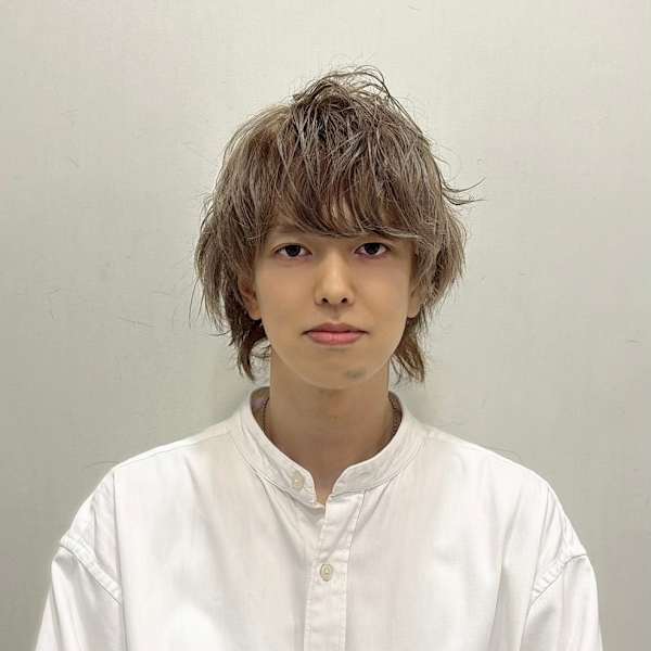 Ash 西荻窪店【アッシュニシオギクボテン】のスタッフ紹介。高橋 佑