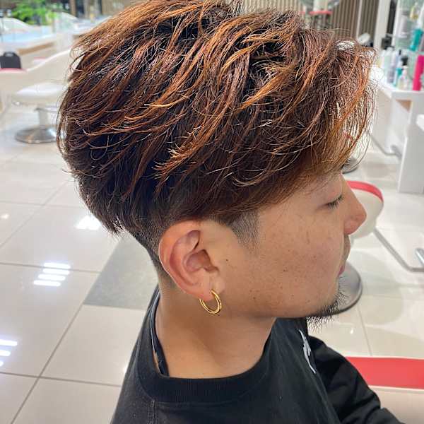 大人フェザーパーマ|HAIR & MAKE EARTH 鈴鹿店