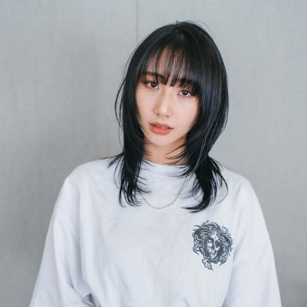 顔周りレイヤー×ミディアム|beauty:beast 益田店