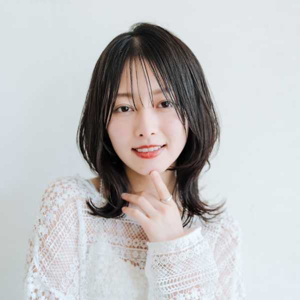 顔周りレイヤー×ミディアム