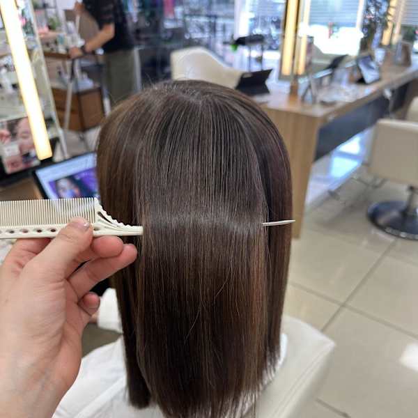 [aika]酸性ストレートで素紙な質感へ