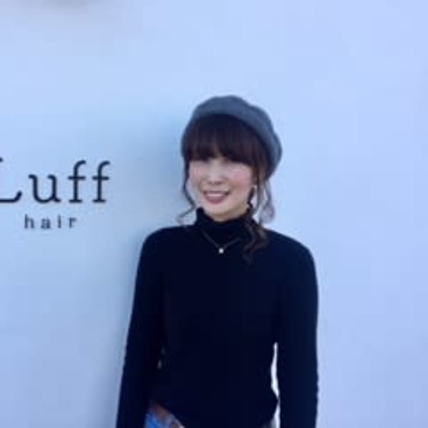 Luff hair【ラフヘアー】のスタッフ紹介。小森 明香