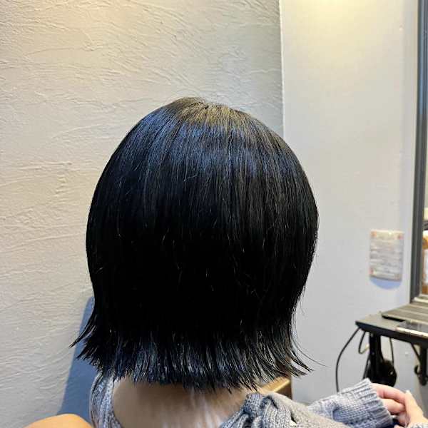 ミニボブ|半個室型美容室 Sourire 九産大前店