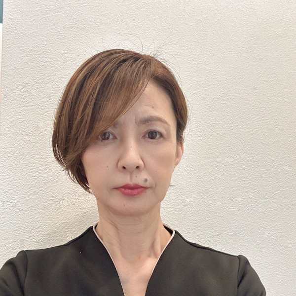 IKUKO 府中店【イクコフチュウテン】のスタッフ紹介。カワグチ