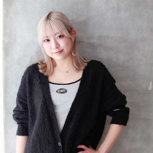 Ash 下北沢店【アッシュシモキタザワテン】のスタッフ紹介。長妻 莉央