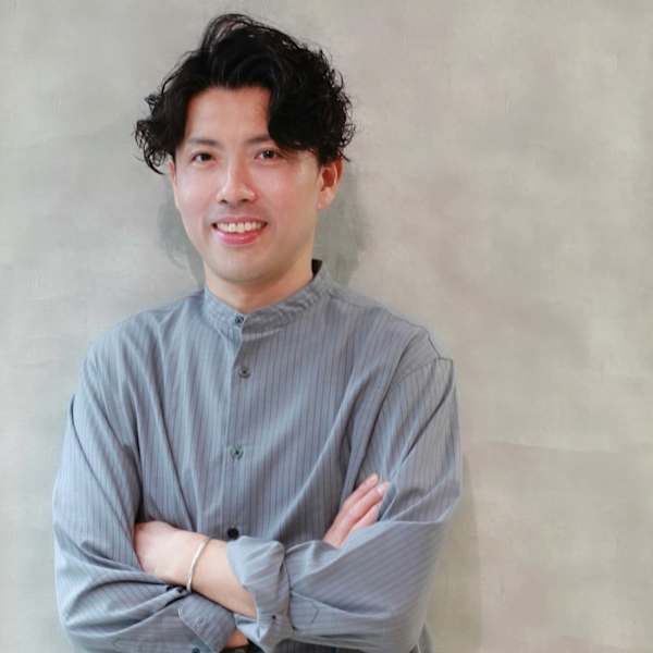 Ash 下北沢店【アッシュシモキタザワテン】のスタッフ紹介。四ッ家 裕