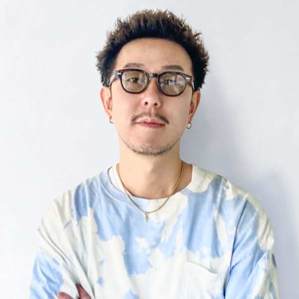 IT by ALBUM 中野店【アイティー バイ アルバム】【アイティー バイ アルバムナカノテン】のスタッフ紹介。佐々木 康介