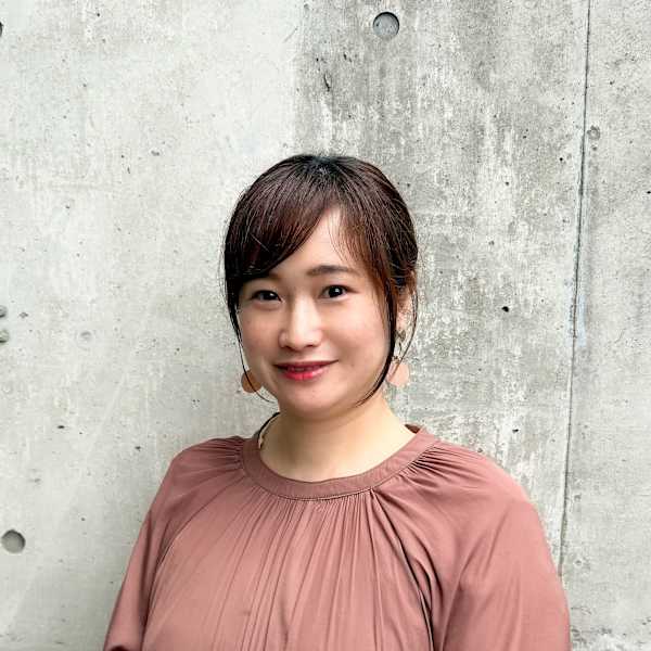 Weve 成田店【ウィーブナリタテン】のスタッフ紹介。石毛 百合子【お手入れ簡単なショート/ボブお任せください】