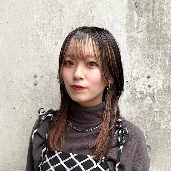 Weve 成田店【ウィーブナリタテン】のスタッフ紹介。朝倉 友香【丁寧なカウンセリング/毎日のケアアドバイス】