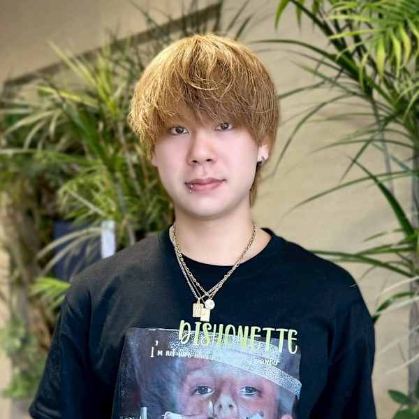 LUCK由比ヶ浜【ラックユイガハマ】のスタッフ紹介。福本 優