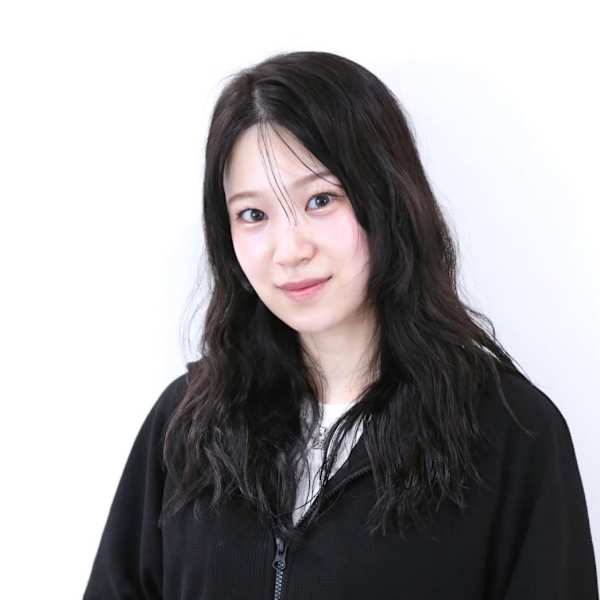 吉祥寺美容室lic【キチジョウジビヨウシツリック】のスタッフ紹介。芦田夏穂
