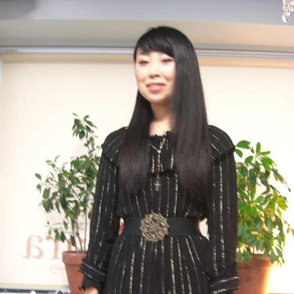 美容室 マーラ【ビヨウシツ マーラ】のスタッフ紹介。天崎 美紀