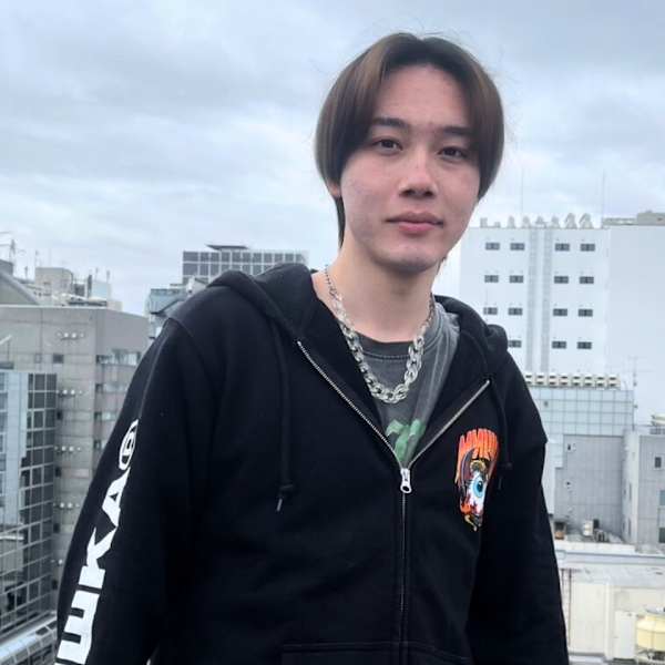 Men's Salon bloc【メンズサロンブロック】のスタッフ紹介。高橋 翔也