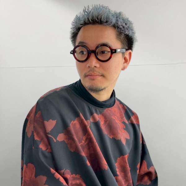 Men's salon SEPT. 博多【メンズサロン セプト ハカタ】のスタッフ紹介。大内