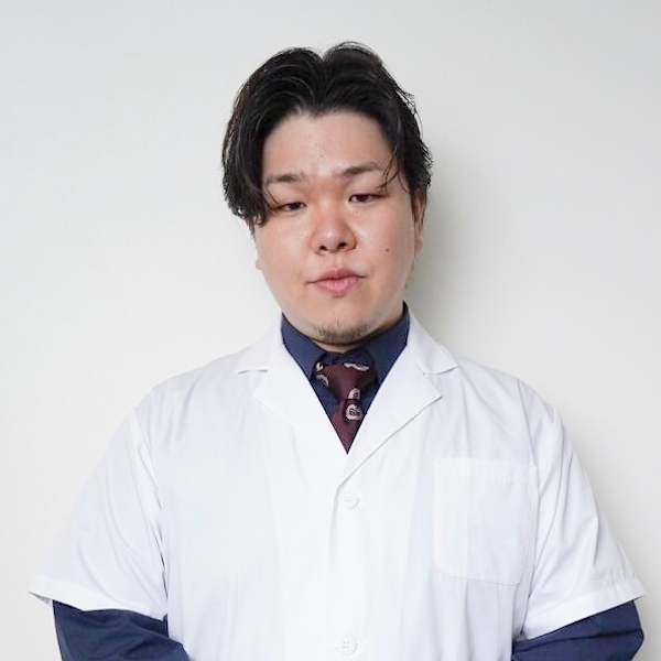 @110 BARBER SHOP 博多店【ワンワンオー バーバー ショップ ハカタテン】のスタッフ紹介。TASHIRO