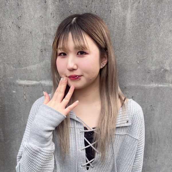Claire by KENJE【クレールバイケンジ】のスタッフ紹介。佐々木 美憂