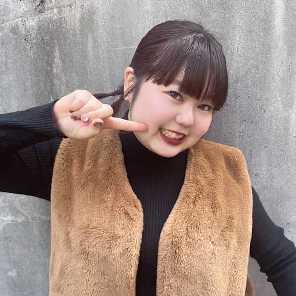 Claire by KENJE【クレールバイケンジ】のスタッフ紹介。髙見 柚果