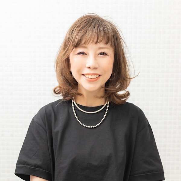 AUGUST hair nail【オーガストヘアネイル】のスタッフ紹介。八木下 直美