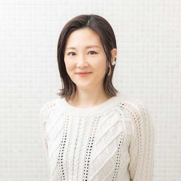 AUGUST hair nail【オーガストヘアネイル】のスタッフ紹介。門倉 由香