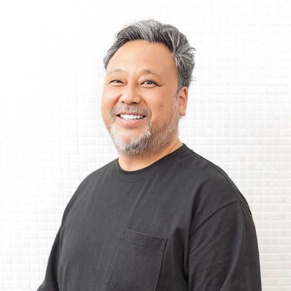 AUGUST hair nail【オーガストヘアネイル】のスタッフ紹介。狩野哲也
