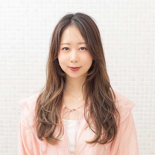 AUGUST hair nail【オーガストヘアネイル】のスタッフ紹介。河本美咲