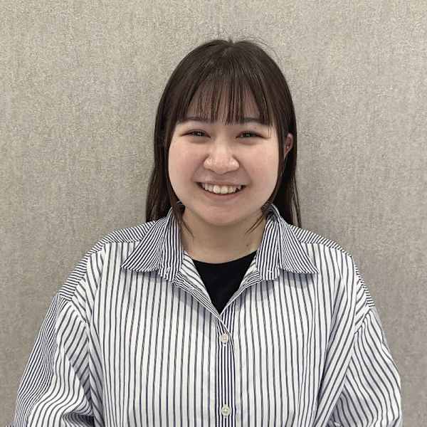 アイブロウサロン i'm 南草津店【眉毛専門店】【アイブロウサロン アイム ミナミクサツテン マユゲセンモン】のスタッフ紹介。ココナ