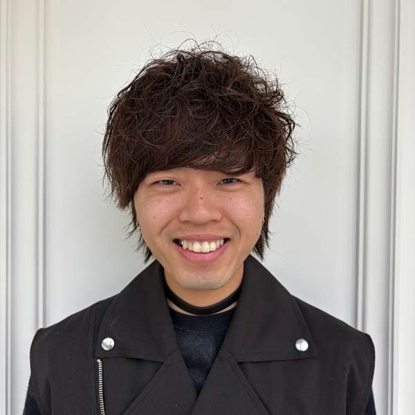 WiLL 野田阪神店【ウィル ノダハンシンテン】のスタッフ紹介。今里 雄大